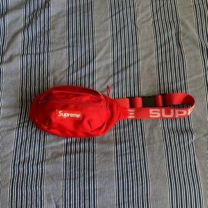 Supreme SS18 waist bag